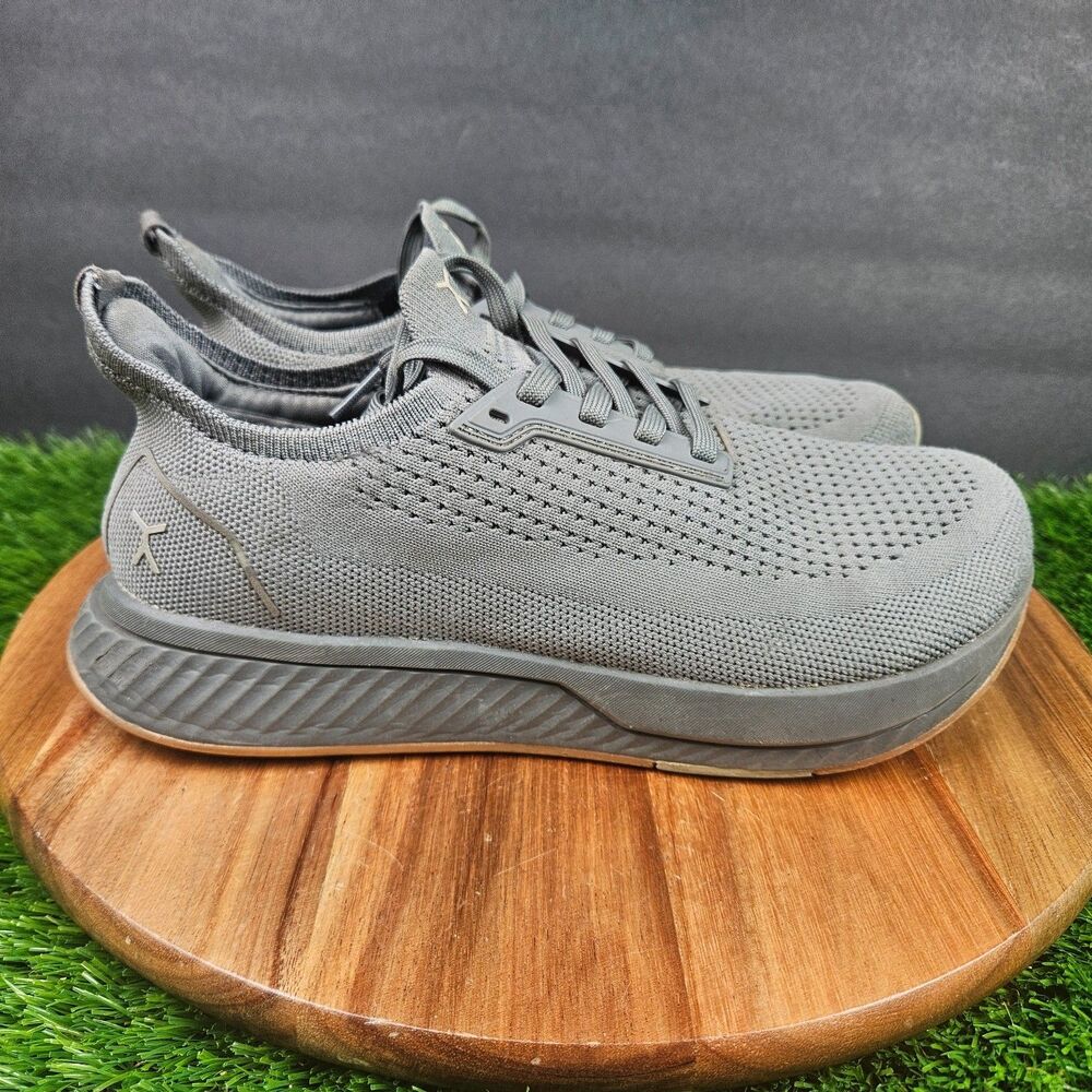 Flux Adapt Run Gray Gum Mens 6.5 Women 8 Running Athletic Walking Knit Shoes